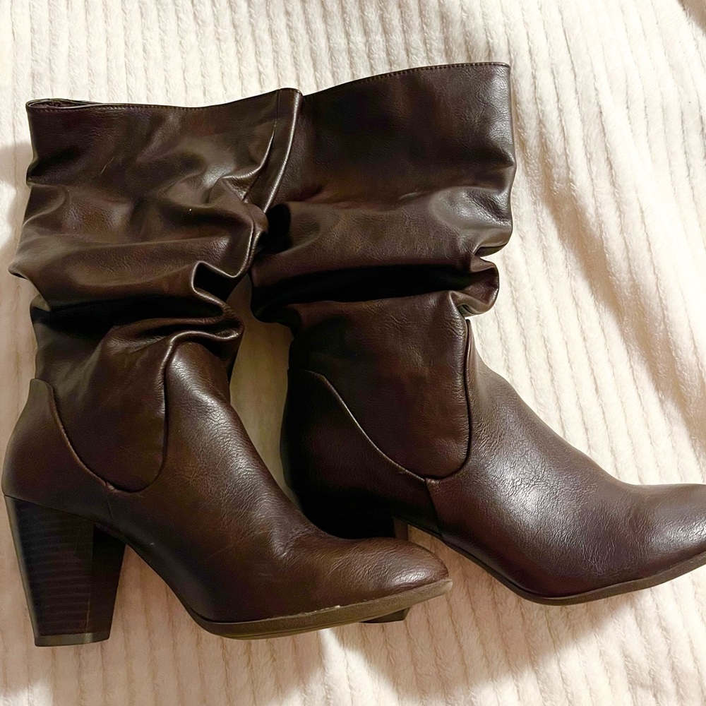 NWT Rampage Dark Brown Heeled Boots
